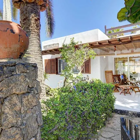 El Piloto Casa Canaria By Chic Fuerteventura